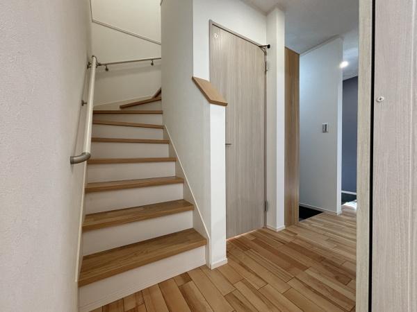 東近江市小田苅町の中古一戸建て