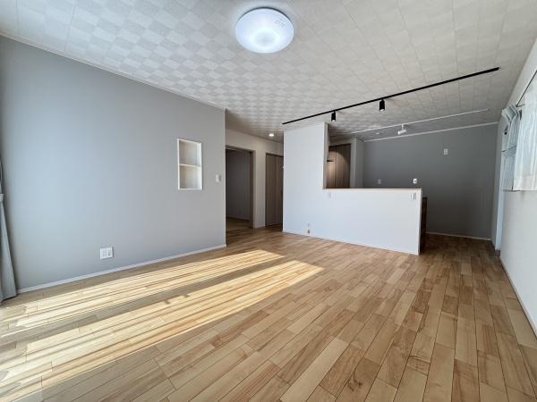 東近江市小田苅町　戸建て分譲住宅