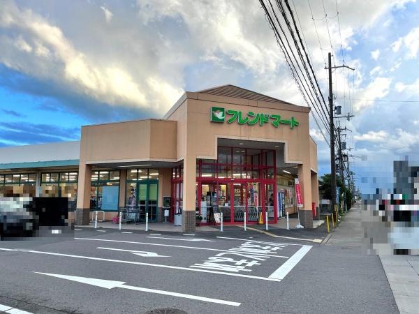 近江八幡市江頭町の中古一戸建て(フレンドマート江頭店)