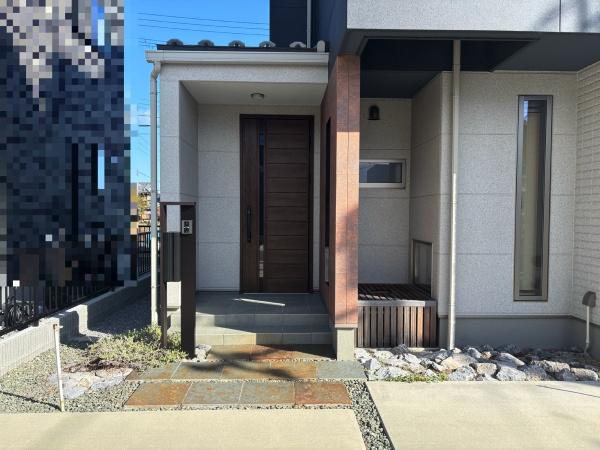 近江八幡市江頭町の中古一戸建て