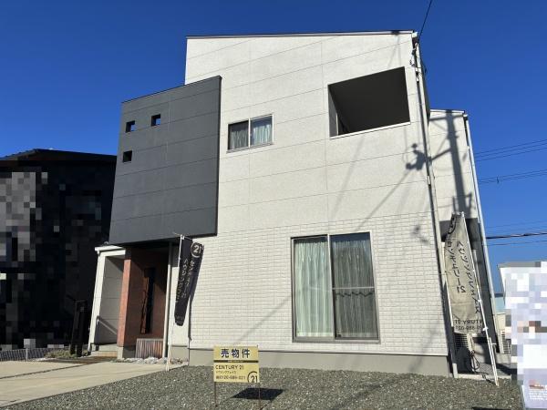 近江八幡市江頭町の中古一戸建て