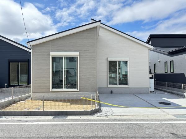 東近江市林田町２期１３号棟　新築分譲住宅