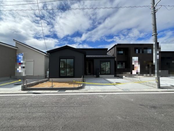 東近江市林田町２期１４号棟　新築分譲住宅