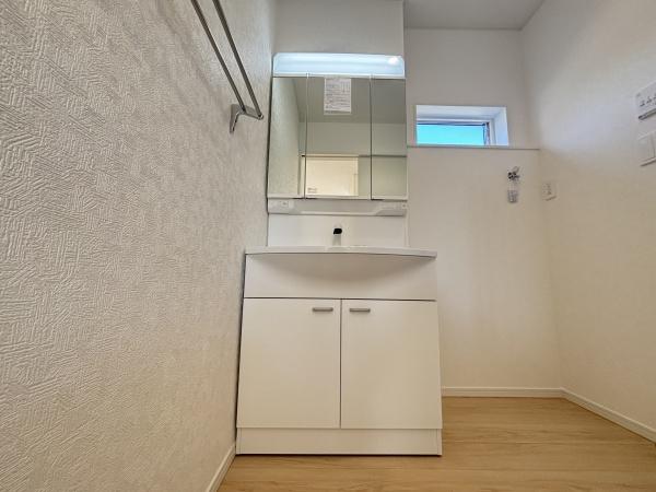 甲賀市甲南町葛木第１－１号棟　新築分譲住宅