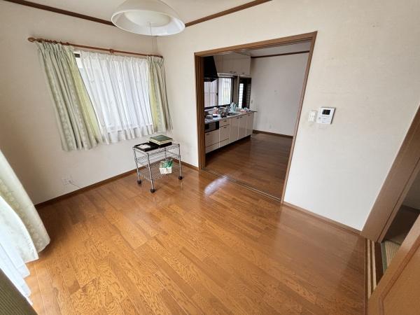 東近江市垣見町　中古戸建て住宅