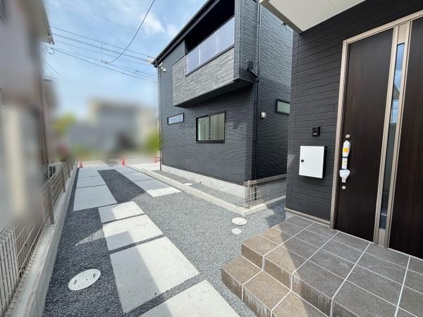 近江八幡市出町２期２号棟　新築分譲住宅