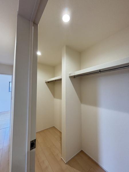 東近江市東沖野５丁目３期２号棟　新築分譲住宅