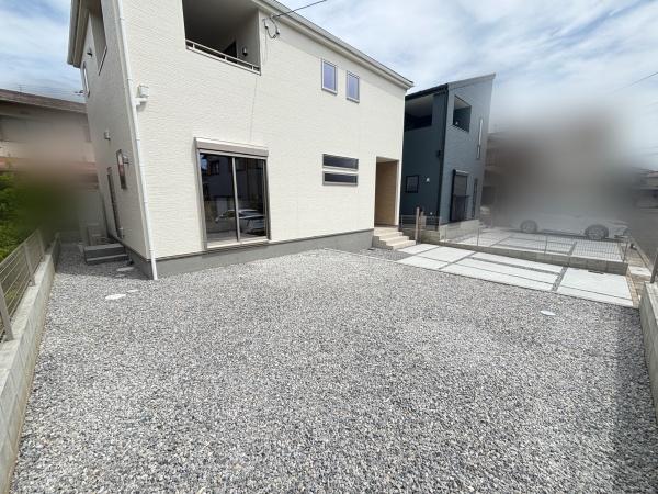 東近江市東沖野５丁目３期２号棟　新築分譲住宅
