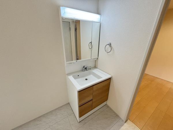 東近江市東沖野５丁目３期２号棟　新築分譲住宅