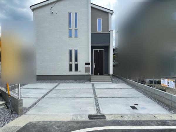 湖南市三雲２期１号棟　新築分譲住宅