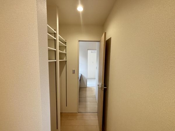 湖南市三雲２期１号棟　新築分譲住宅