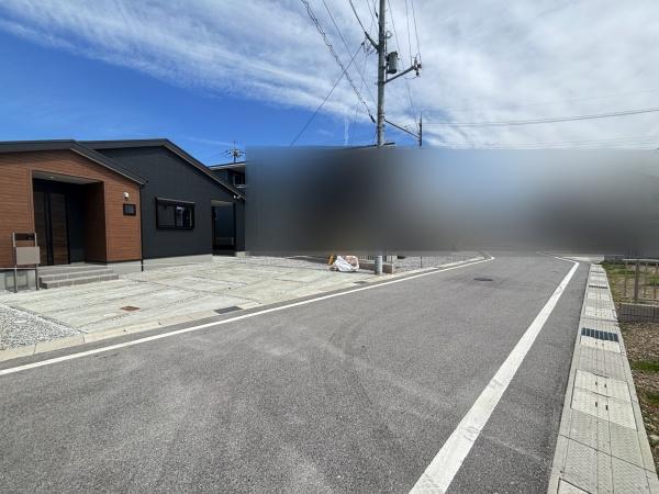 彦根市大薮町１２期２号棟　新築分譲住宅