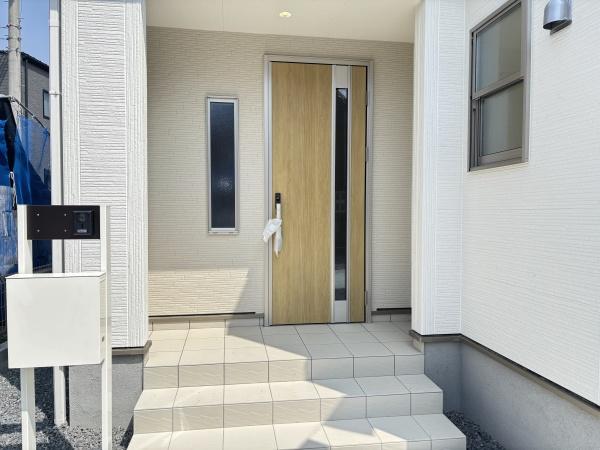野洲市冨波甲３期１号棟　新築分譲住宅