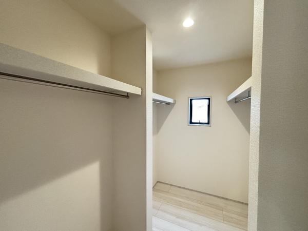 野洲市冨波甲３期２号棟　新築分譲住宅