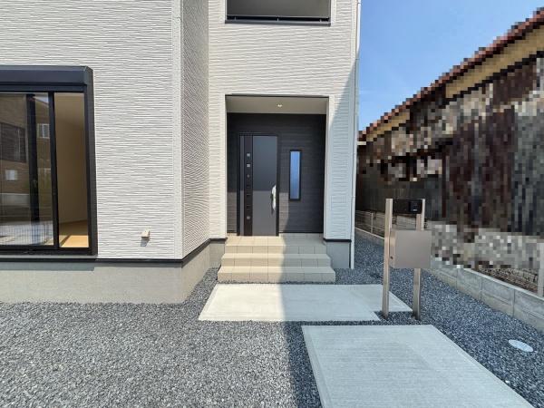 野洲市冨波甲３期３号棟　新築分譲住宅