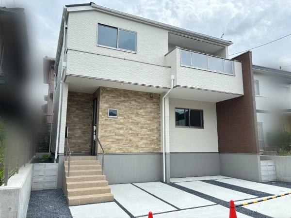 湖南市宝来坂1期１号地　新築分譲住宅