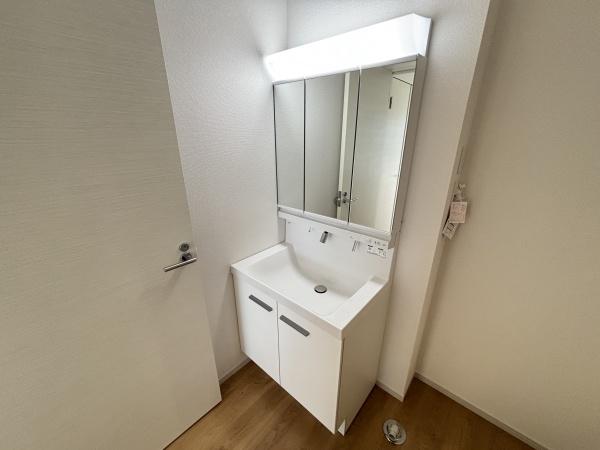 野洲市近江富士２丁目１期１号地　新築分譲住宅