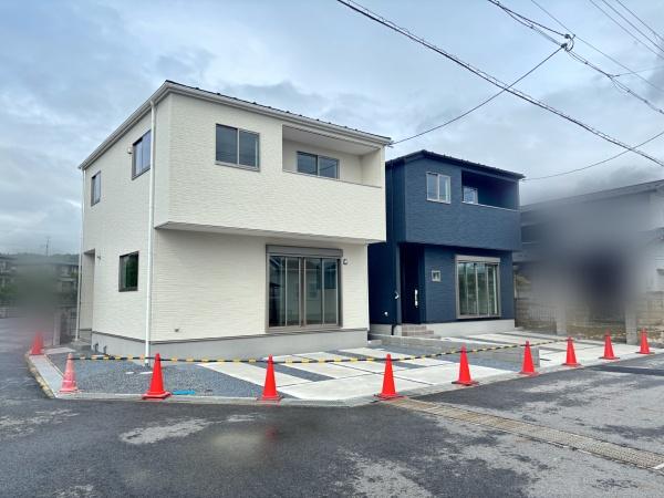 野洲市近江富士２丁目１期２号地　新築分譲住宅