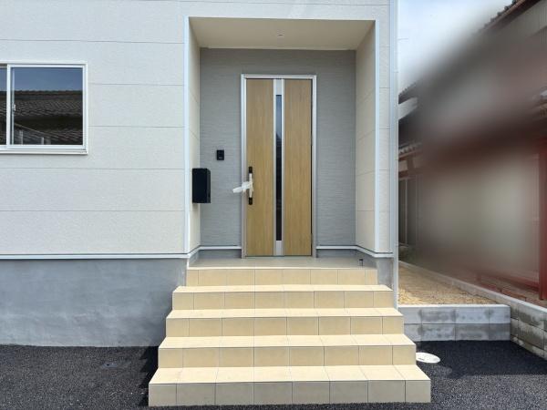 彦根市正法寺町第１－１号棟　新築分譲住宅