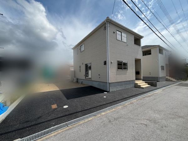 彦根市正法寺町第１－２号棟　新築分譲住宅