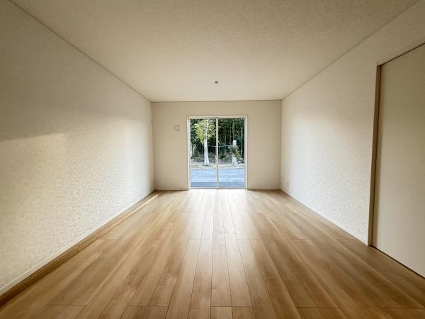 彦根市正法寺町第１－２号棟　新築分譲住宅