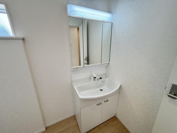 彦根市正法寺町第１－２号棟　新築分譲住宅