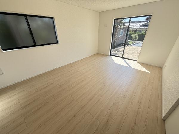 甲賀市甲賀町大原中第１－１号棟　新築分譲住宅