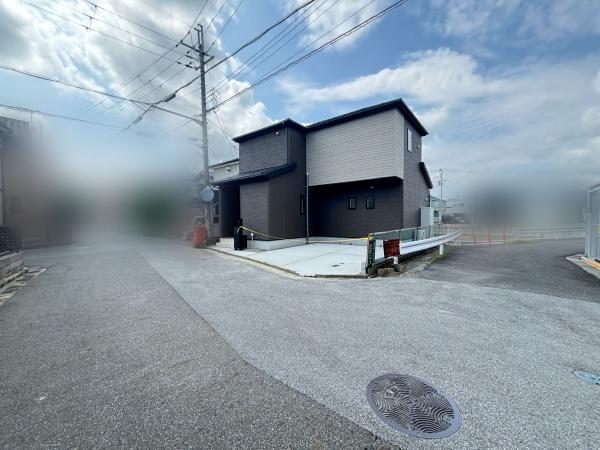 東近江市長勝寺町　新築分譲住宅