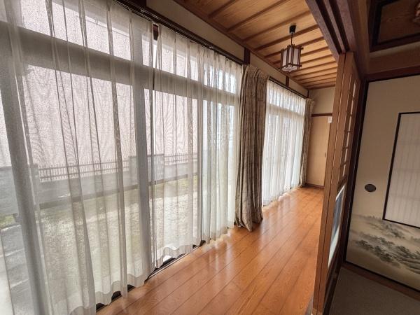 近江八幡市堀上町の中古一戸建て