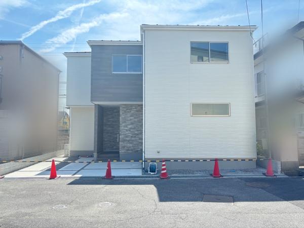 近江八幡市鷹飼町　新築分譲住宅
