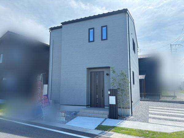 彦根市彦富町　新築分譲住宅