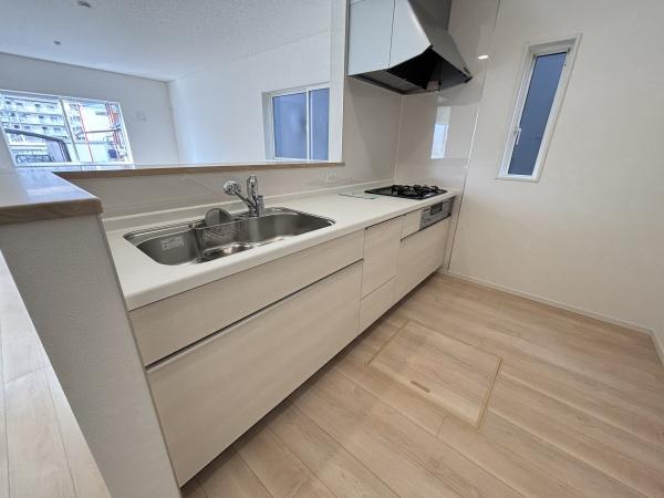 彦根市芹町第１－１号棟　新築分譲住宅