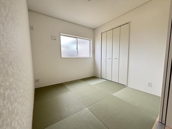 東近江市中野町第２－１号棟　新築分譲住宅