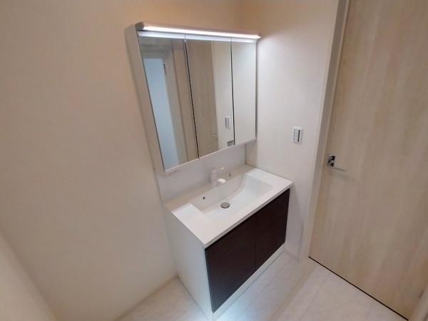 厚木市妻田西２丁目の中古一戸建て