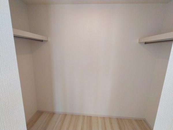 厚木市妻田西２丁目の中古一戸建て