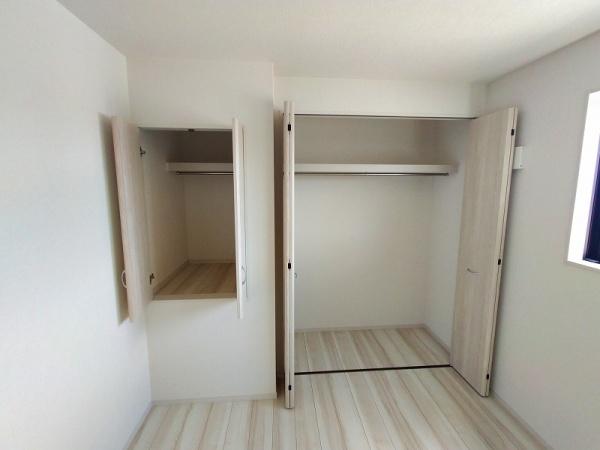 厚木市妻田西２丁目の中古一戸建て