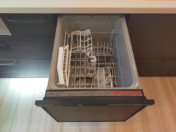 厚木市妻田西２丁目の中古一戸建て