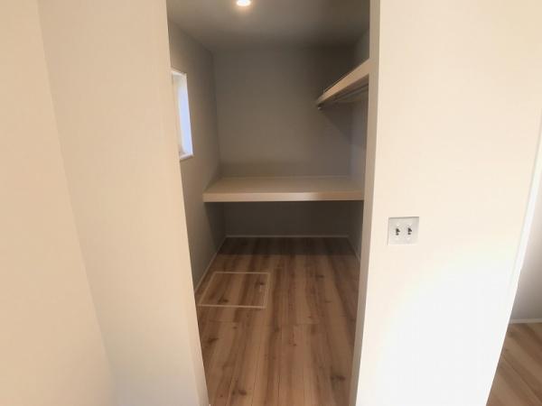 厚木市下荻野の中古一戸建て