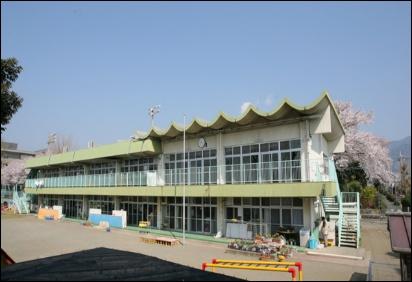 秦野市西田原の土地(秦野市立みどりこども園)