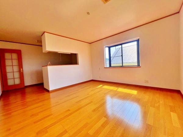 厚木市鳶尾５丁目の中古一戸建て