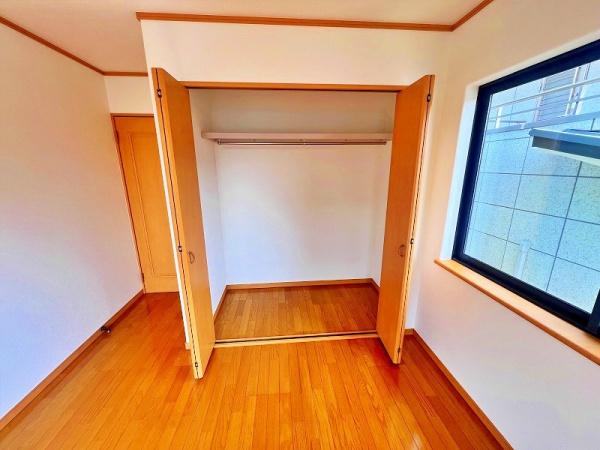 厚木市鳶尾５丁目の中古一戸建て