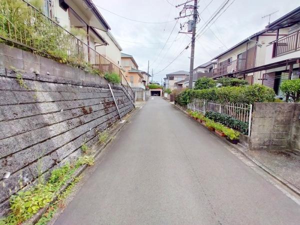 秦野市渋沢３丁目の土地