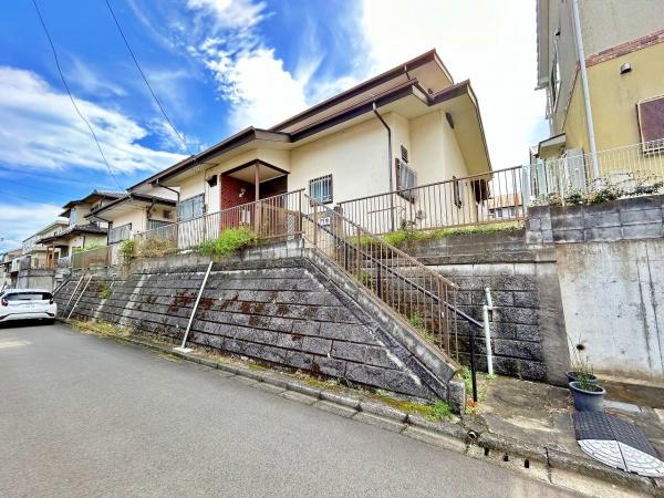 秦野市渋沢３丁目の土地