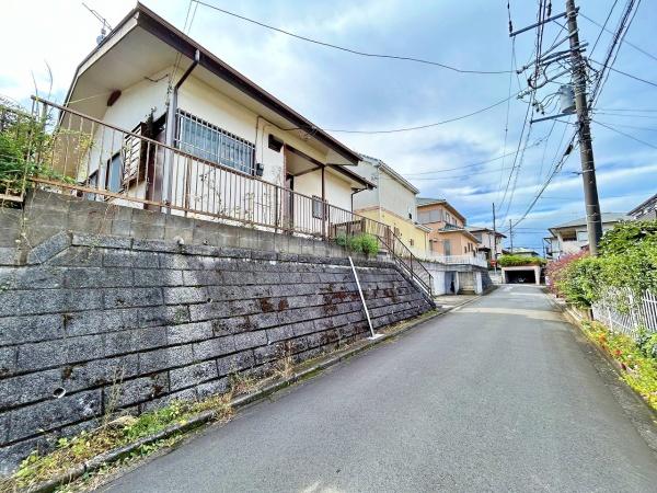 秦野市渋沢３丁目の土地