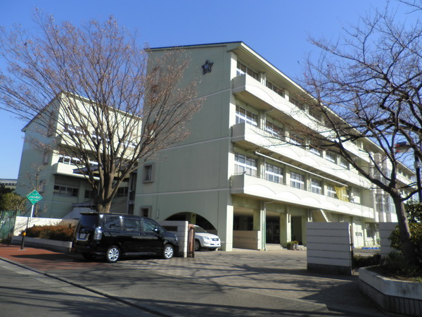 厚木市岡田3期9号棟(厚木市立相川小学校)