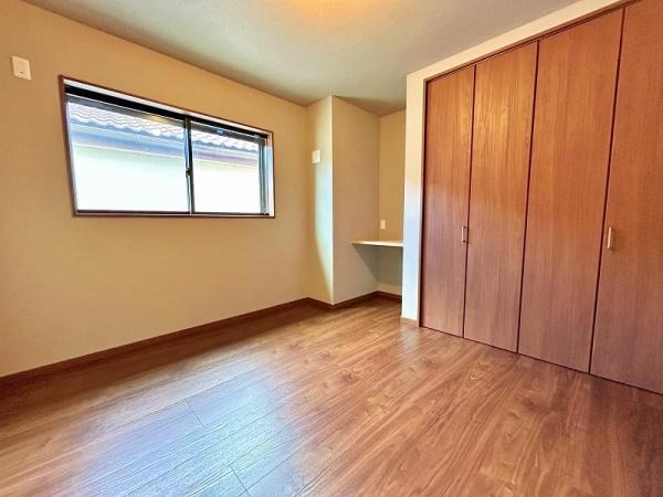 厚木市山際(洋室)