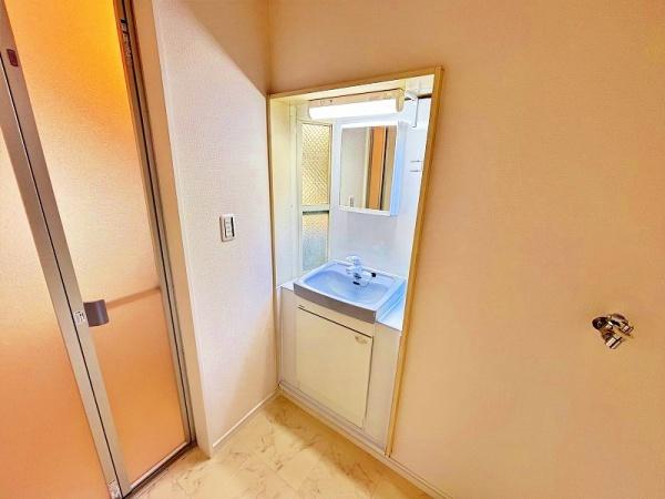 座間市入谷西２丁目の中古一戸建て