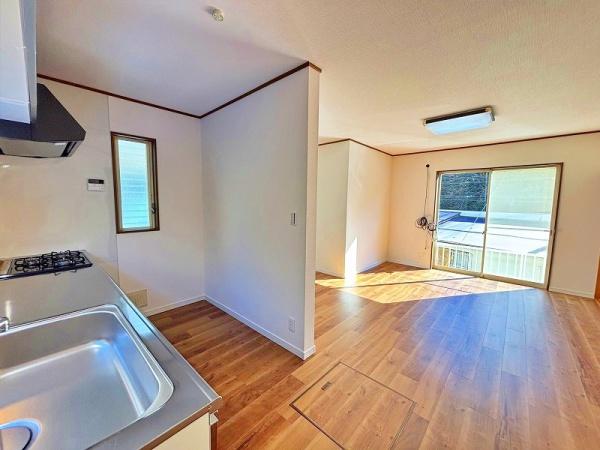 座間市入谷西２丁目の中古一戸建て