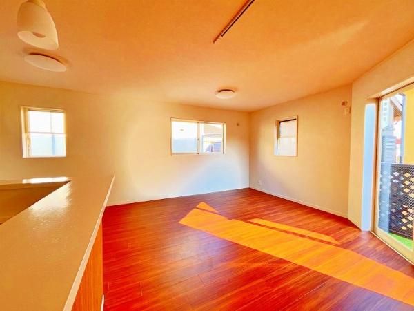 綾瀬市落合南４丁目の中古一戸建