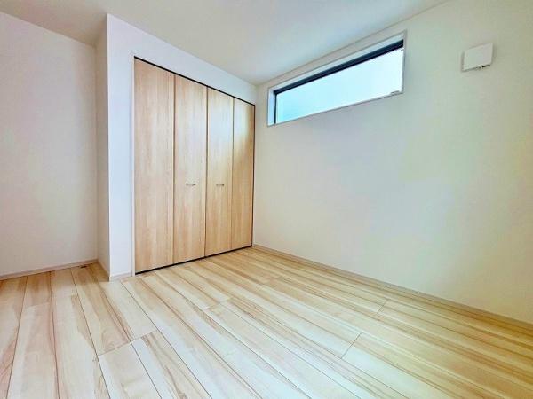 綾瀬市上土棚中２丁目の中古一戸建て